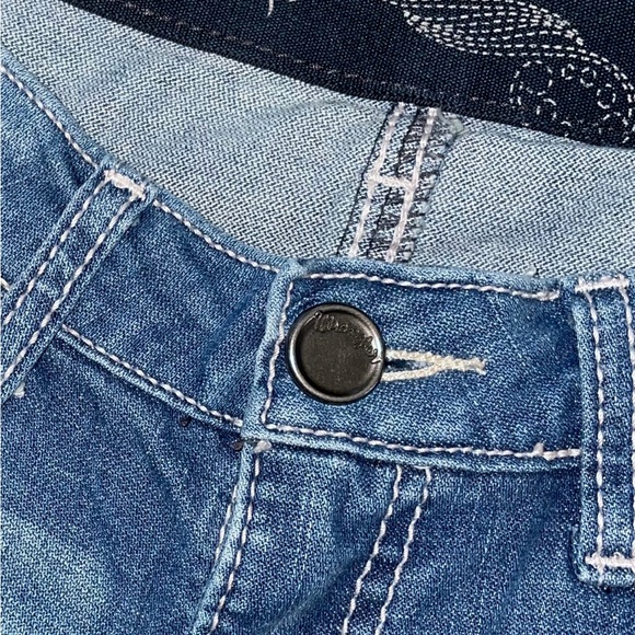 Wrangler Shiloh boot  jean size 28/29/ L35 - Picture 15 of 15